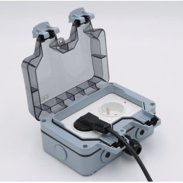 Xtend Home chytrá venkovní dvouzásuvka, IP66, WiFi, správné spínání fáze, Tuya