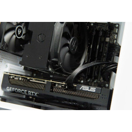 HAL3000 Alfa Gamer Micro Air White / AMD Ryzen 7 9800X3D/ 32GB DDR5/ RTX 5070 Ti/ 2TB PCIe4 SSD/ WiFi/ W11