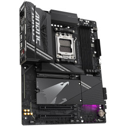 GIGABYTE X870 AORUS ELITE WIFI7 / AMD X870 / AM5 / 4x DDR5 DIMM / 4x M.2 / HDMI / USB-C / WiFi 7 / ATX