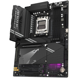 GIGABYTE X870 AORUS ELITE WIFI7 / AMD X870 / AM5 / 4x DDR5 DIMM / 4x M.2 / HDMI / USB-C / WiFi 7 / ATX