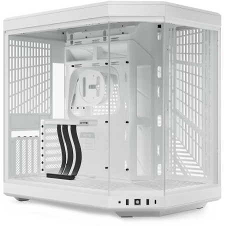 HYTE skříň Y70 Snow white / levé a přední sklo / Riser PCIe 4.0 / bez zdroje / 1x USB-C / 2x USB-A /