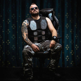 AROZZI herní židle VERNAZZA SABATON Edition/ povrch polyuretan/ černá