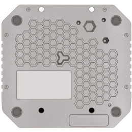 MikroTik LtAP LTE7 kit, Wi-Fi 2,4 GHz b/g/n, 3/4G (LTE) modem, 2,5 dBi, 3x SIM slot, USB, GPS, GbE, L4