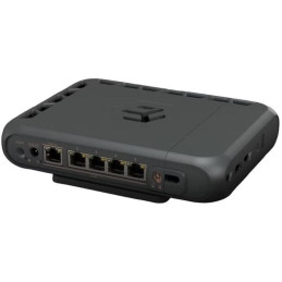 MikroTik hAP be3, 5x 2,5 GbE, 2.4+5Ghz, 802.11b/g/n/ac/ax/be, 3x USB, Wi-Fi 7, PoE in, ROS 7, L4,  PSU, indoor