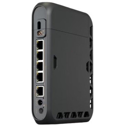 MikroTik hAP be3, 5x 2,5 GbE, 2.4+5Ghz, 802.11b/g/n/ac/ax/be, 3x USB, Wi-Fi 7, PoE in, ROS 7, L4,  PSU, indoor