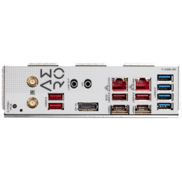 GIGABYTE TRX50 AERO D / AMD TRX50 / sTR5 / 4x DDR5 DIMM / M.2 / USB-C / DP / E-ATX