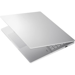 ASUS Vivobook/ Ultra 7 355/ 32GB/ 1TB SSD/ Intel Arc/ 16"WUXGA,OLED/ W11P/ stříbrný