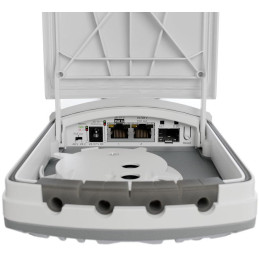 MikroTik FTC21-ups media convertor 2,5 Gbps SFP, 2x GbE, UPS, SwOS Lite