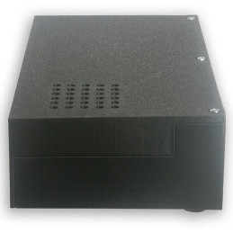 TINYCONTROL 4portový PoE přepínač s provozem na fotovoltaický panel a baterii