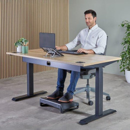 FELLOWES stojan na notebook ALUMIA/ 225mm x 239mm x 16mm/ stříbrný