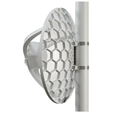 ROZBALENÉ - MikroTik RouterBOARD LHG LTE6 kit, 3/4G (LTE) modem, 17dBi, SIM slot, Gbit LAN, L3