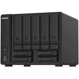 QNAP TS-932PX-4G   5x 3,5" + 4x 2,5" SATA, 4GB RAM, 2x 2,5GbE, 2x 10G SFP+, 3x USB 3.2