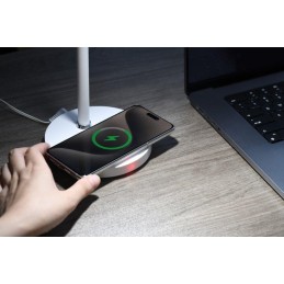 IMMAX LED stolní lampička TIT/ Qi nabíjení/ 12W/ DC12V/1A/ 100-240 VAC/ 150lm/ bílá se stříbrnými prvky