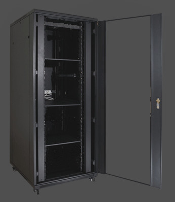 Eurocase stojanový skříňový rozvaděč GB6832, 32U / 19" 600x800x1533mm