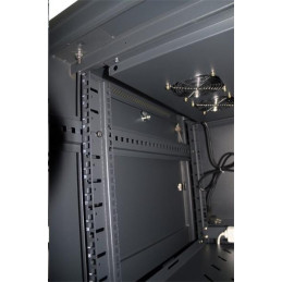 Eurocase stojanový skříňový rozvaděč GB6832, 32U / 19" 600x800x1533mm