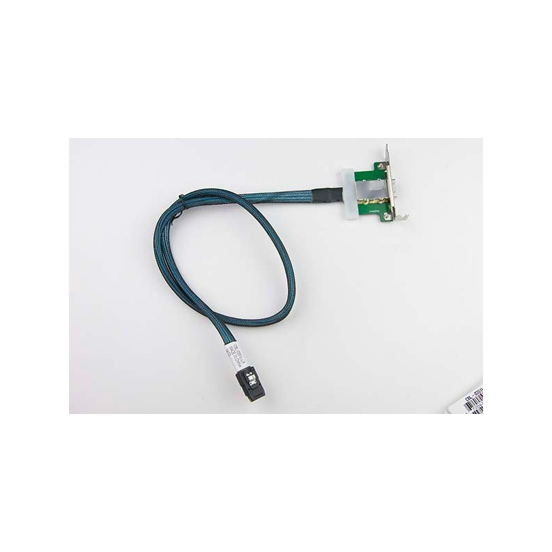 SUPERMICRO 85CM 1-PORT EXT IPASS TO INT IPASS LP