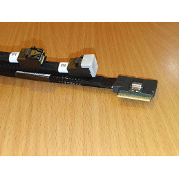 Supermicro SLIMLINE SAS x8 (LA) to 2x MINI SAS HD x4,INT, 70CM,32AWG