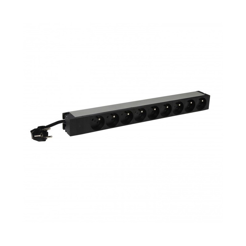 LEGRAND PDU Základní, 1U-19", výstup 9x 230V (CZ/FR), 1-fáze 16A, vstup CZ vidlice - kabel 3m, LED indikace napájení