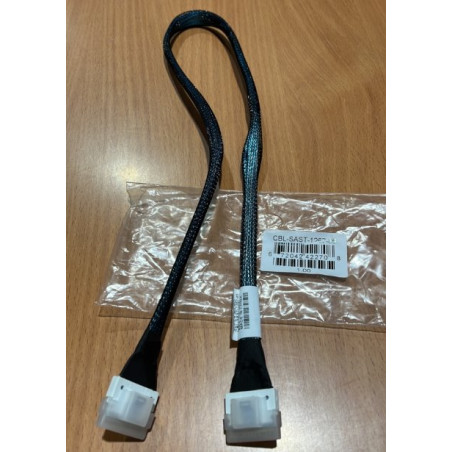 Supermicro Slimline x8 (STR) to Slimline x8 (STR),INT,67CM,85 OHM,