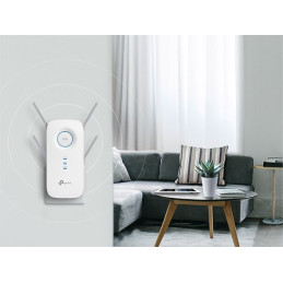 AC2600 Wi-Fi Range Extender SPEED: 800 Mbps at 2.4 GHz + 1733 Mbps at 5 GHz SPEC: 4 × External Antennas, 1 × Gigabit Por