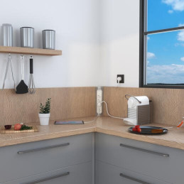 LEGRAND Revolution zásuvkový blok rohový 3x2P+T/USB A+C, kabel 1m, bílá-hliník