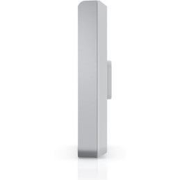 Ubiquiti Přístupový bod Dualband UniFi U6 In-Wall WiFi 6, Swittch 4-port 1Gb, MIMO 2.4 Ghz+ 5 GHz, 1/1x PoE in/out