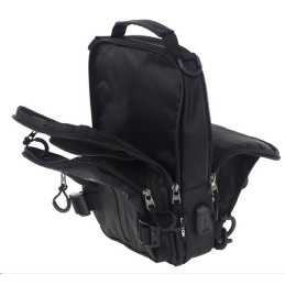 CANYON CB-1 batoh, 29 x 16 x 9cm, 3.5L, USB-A port, 3+3 kapsy, 2 interní přepážky, dešti odolný, černý