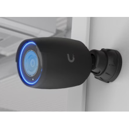 Ubiquiti IP kamera UniFi Protect UVC-AI-Pro, outdoor, 8Mpx (4K), 3x zoom, IR, PoE napájení, LAN 1Gb, antivandal