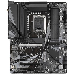 OPRAVENÉ - GIGABYTE Z690 UD AX / LGA1700 / Intel Z690 / 4x DDR5 / 3x M.2 / HDMI / DP / USB-C / WiFi / ATX
