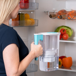 AQUA OPTIMA - Filtrační konvice Perf Pour 2,4l Teal + 6x filtr Evolve+