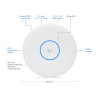 Ubiquiti U7-Pro-XGS, Ceiling-mounted 8-stream WiFi 7 AP with dedicated spectral scanning radio and 10/5/2.5/1 GbE, bílý