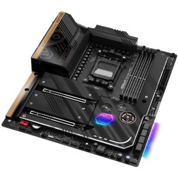 OPRAVENÉ - ASRock X670E Taichi / AMD X670 / AM5 / 4x DDR5 /  4x M.2 / HDMI / 2x USB-C / WiFi / EATX