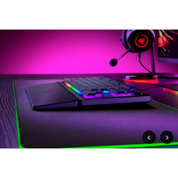 RAZER herní klávesnice Ornata V3 Tenkeyless, US Layout, 8 Razer Chroma™ RGB Lighting Zones, Dedicated Media Keys,