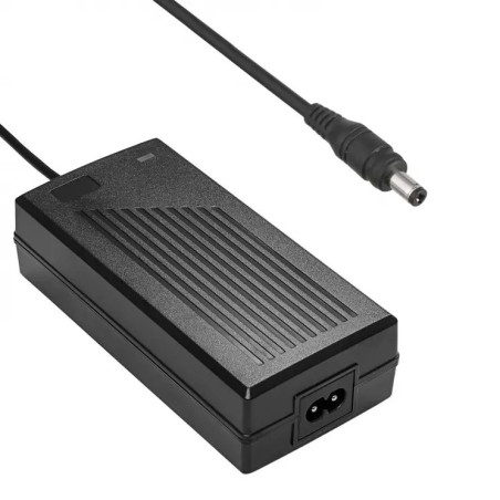 Akyga Napájecí zdroj elektrokol 42V / 2A 84W 5.5 x 2.5 mm - 1,2m