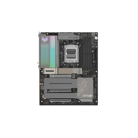 MB SAPPHIRE NITRO+ X870EA Phantomlink /AM5/4xDDR5/M.2/W7+BT5.4/HDMI/DP/ATX
