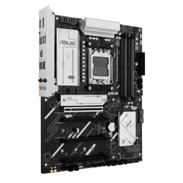 MB ASUS B650E Max Gaming WIFI /AM5/4xDDR5/M.2/W6E+BT5.3/HDMI/DP/ATX