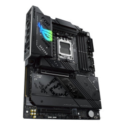 MB ASUS ROG Strix X870-F Gaming WIFI /AM5/4xDDR5/M.2/W7+BT5.4/HDMI/DP/USB4/ATX