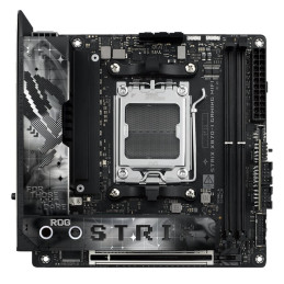 MB ASUS ROG Strix X870-I Gaming WIFI /AM5/2xDDR5/M.2/W7+BT5.4/HDMI/USB4/mITX