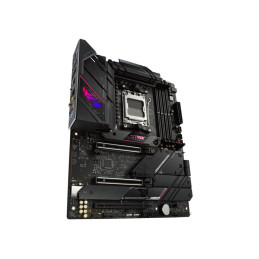 MB ASUS ROG Strix B650E-E Gaming WIFI /AM5/4xDDR5/M.2/W6E+BT5.2/HDMI/DP/ATX