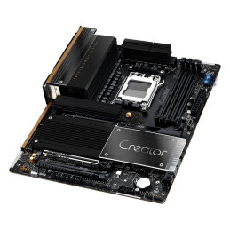 MB Asrock X870 TAICHI CREATOR /AM5/4xDDR5/M.2/W7+BT5.4/HDMI/USB4/ATX