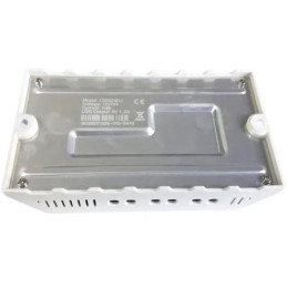 EPEVER LS2024EU solární PWM regulátor 12/24V, 20A, vstup 30V/50V
