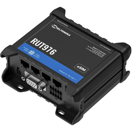 Teltonika RUT976 průmyslový router   3x LAN, 1x WAN, Dual SIM + eSIM, 5G Redcap, RS232/485, Wi-Fi 4