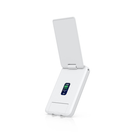 Ubiquiti UniFi Ultra-slim Travel Router, ultra-tenký cestovní router s integrovanou skládací super anténou, bílá