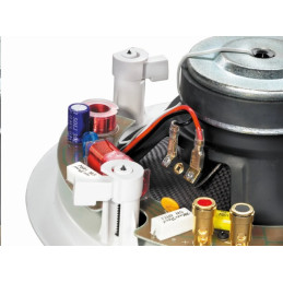 Magnat - Interior IC 82 / stropní / 8” Woofer / bílá / kus