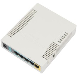 MikroTik RouterBOARD RB951Ui-2HnD 128 MB RAM/ 600 MHz/ 5x LAN/ 1x USB/ MIMO (2x2)/ 2.4Ghz 802b/g/n/, 1x PoE, vč L4