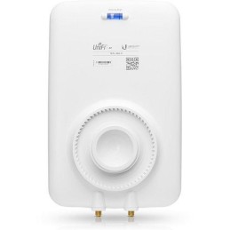 Ubiquiti UMA-D - Dvoupásmová sektorová anténa pro UniFi AP Mesh, 2,4/5GHz, 10-15 dBi MIMO2x2, venkovní, 2x RSMA