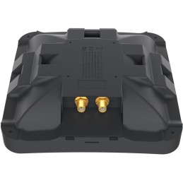 MikroTik 5 dBi vnitřní/venkovní všesměrová LTE anténa, SMA (699-2690 MHz)