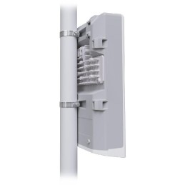 MikroTik netPower 15FR, 15x FE PoE in, 1x FE PoE out, 2x SFP, L5, venkovní