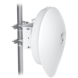 Ubiquiti AirFiber 60 XG - 60 GHz rádio (57-66 GHz), PtP, 45 dBi, SFP+ port, 5 GHz záloha, až 6 Gbps propustnost