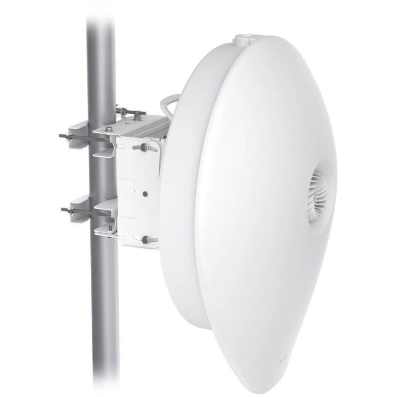 Ubiquiti AirFiber 60 XG - 60 GHz rádio (57-66 GHz), PtP, 45 dBi, SFP+ port, 5 GHz záloha, až 6 Gbps propustnost